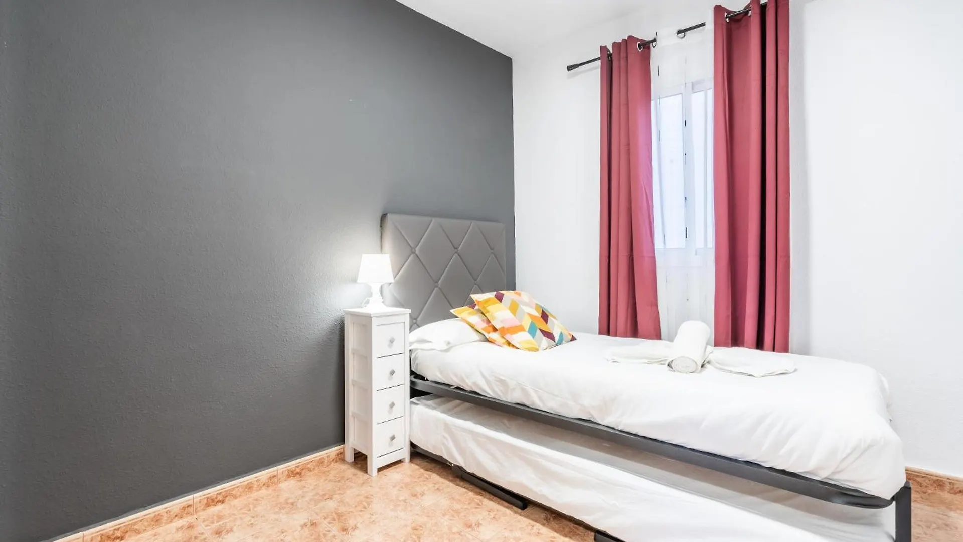Los Menores Sea View Costa Adeje  Ξενοδοχείο με διαμερίσματα