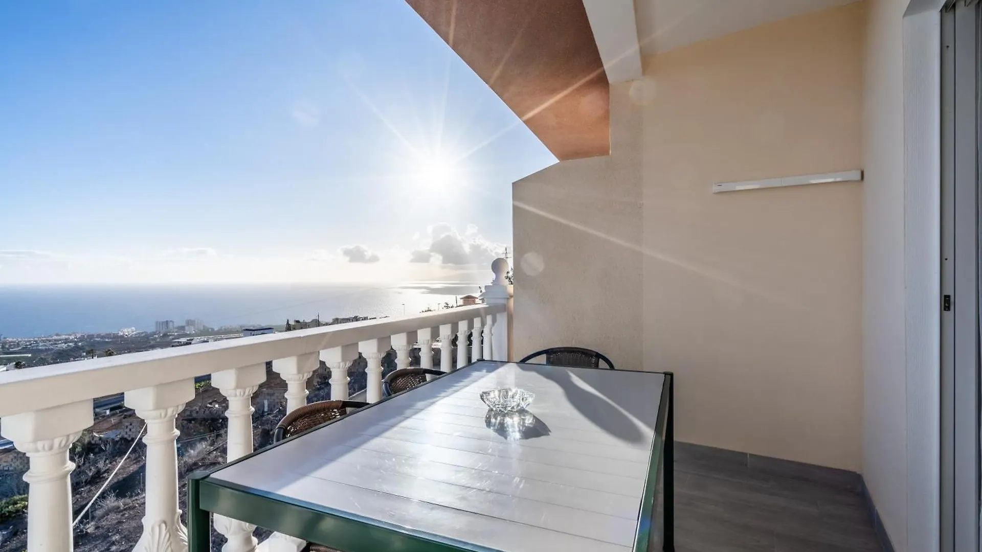 Los Menores Sea View Costa Adeje  Ισπανία