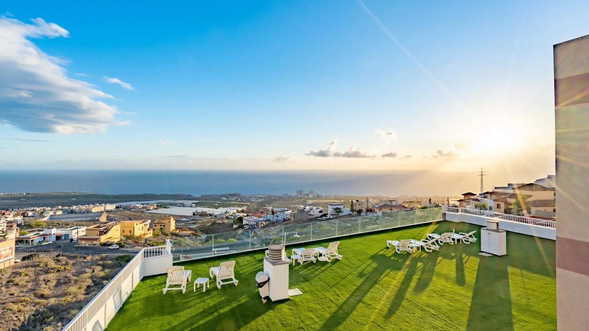 Aparthotel Los Menores Sea View Costa Adeje